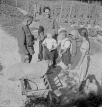 Soldier, returning home after discharge; 1940; 1940