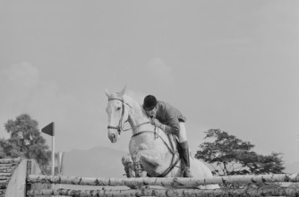 CSIO Lucerne 1974: Soenke Soenksen on Kwept