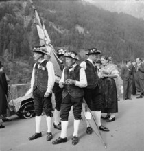 Festival in Bürglen, Uri, 1940