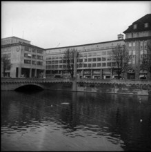 Walcheplatz, administrative building of the Canton of Zurich 1955