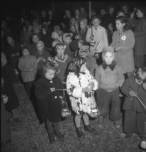 Räbeliechtli parade in Zurich, 1948