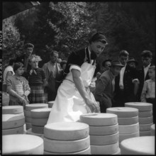 Cheese sharing in the Justistal, 1958