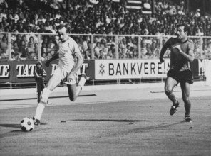 League Cup Final 1975: FCZ  GC; Pius Fischbach and Ruedi Elsener
