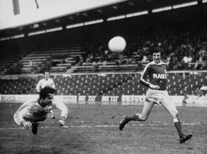 NLA Championship 1976/77: FCZ  FC Sion; header by Cucinotta, Trinchero