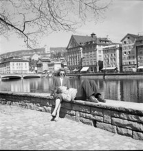 Couple at the Lindenhof in Zurich, 1949