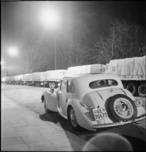 The Red Cross organizes transport of goods for prisoners of war, 1945