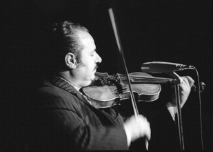 Reinhardt Schuckenjack, musician
