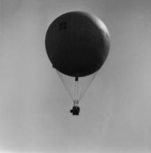 Hot air balloon