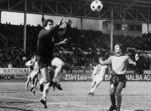 NLA 1975/76: GC Zurich  Lausanne Sports: Goalkeeper Burgener