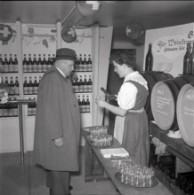 Wine exhibition in Zurich, 1953
