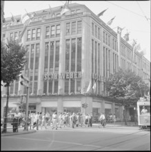 Commercial building on Bahnhofstrasse Zurich 1958