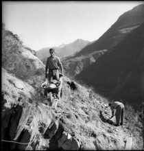 Construction work on the Aletsch power plant in 1949