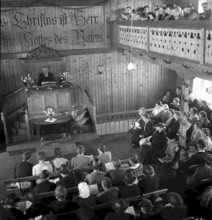 Mennonites in La Chaux d'Abel, 1941