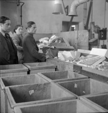 WW 2: economy of war; collection of paper and silver-paper, tinfoil, tin foil.