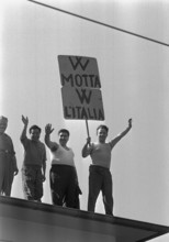 Tour de Suisse 1967:  Fans of Gianni Motta.