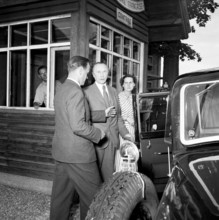 Konrad Adenauer with his daughter.