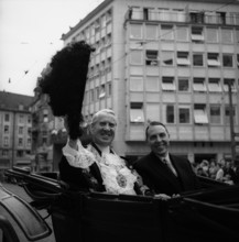 Sir Seymour Howard, Hans-Peter Tschudi, 1955.