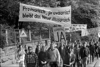 Students demanding new schoolhouse; 1965.