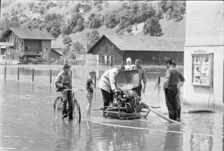 High water in Ennetbürgen after landslide 1970.
