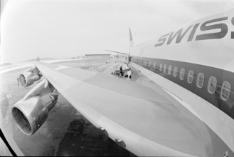 Swissair Jumbo-Jet in Zurich Kloten 1971.