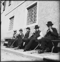 Old men from the old people's home in Delémont, 1947.