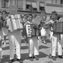 Children at the Swiss Accordion festival, 1958.