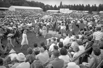 Conference of Jehova's Witnesses, 1965.