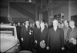 17h Geneva International Motor Show, 1947: Etter, Dechevrens, Pirot, Guisan.