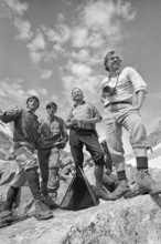 28.7.-5.8. Operation K 659: For the first time, Switzerland is crossed along the map fold that