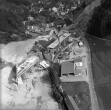 Collapse of the autobahn after landslide, Eptingen.