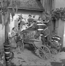 Vintage in Riex themed Bébé Lune, 1957.