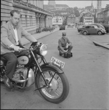 Motorradfahrer bei L.