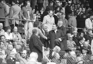 Cup final 1978: GC Zürich - Servette Genf; member of Federal Council Ritschard.