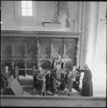 Federal councillors visiting the Valere church, Sion, Valais; 1957.