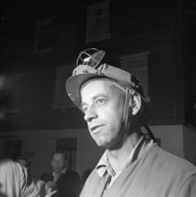 Rescue operation to save the Hölloch grottos explorers, 1952.