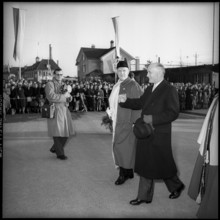 Federal councillor Thomas Holenstein one day after his election; 1954.