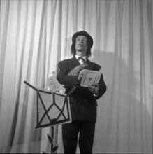 César Keiser, Cabaret Federal 1952.