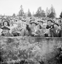 43rd Marché-Concours Saignelégier, Henri Guisan, 1946.