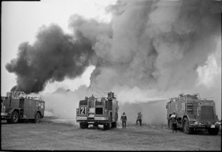Airport fire-brigade: demonstration of new fire engines 1972.