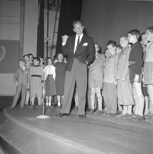 Danny Kaye in Geneva, 1956.
