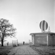 Directional beam aerial of radar unit, airport Zurich-Kloten 1954.