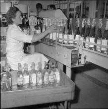 Henniez Lithinée Bottling Plant, 1958.