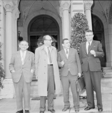 Initiative against nuclear armament, handing over 1959.