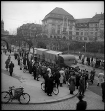 WW 2: diplomacy; return from Berlin of the Swiss legation.