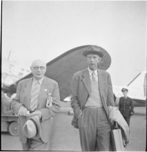 Minister Ekstrand with Prince Wilhelm of Sweden, Dübendorf 1946.