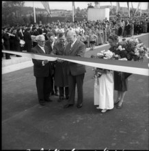 Inauguration; Weinland bridge; 1958.