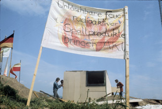 squatters building barrack.