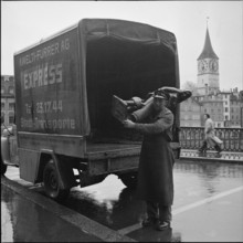 Installing an exhibition in Helmhaus Zurich 1951.