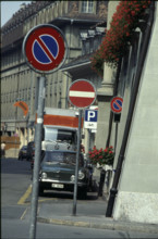 Road sign: No parking.