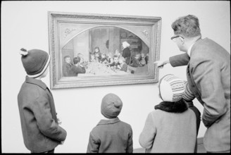 Children at an Anker exhibition in Ins 1967.